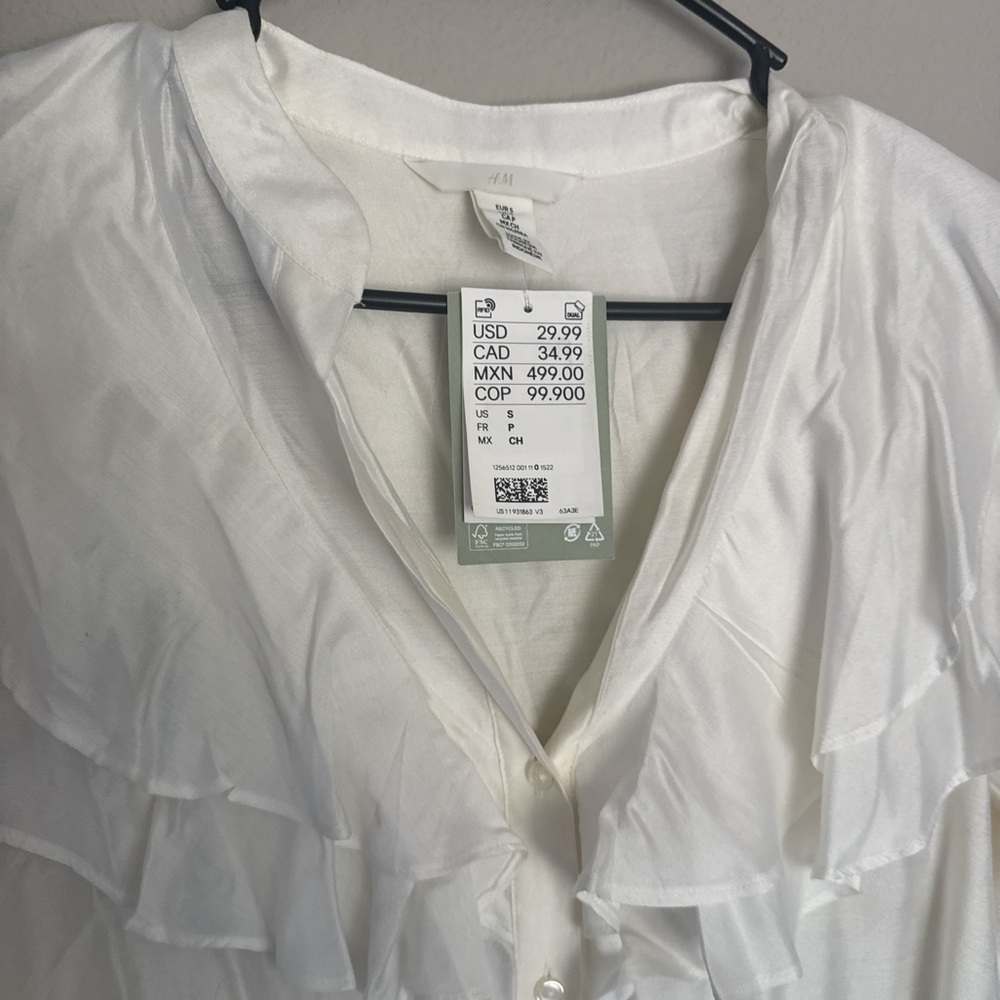 H&M Ivory Ruffle Button-Up Blouse - Picture 2 of 2